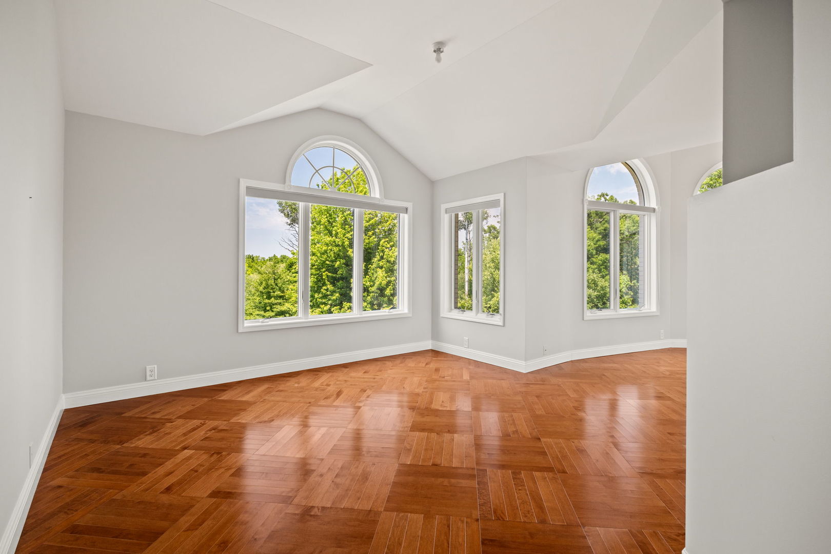 W3318 Lake Forest Lane, Lake Geneva, WI 53147