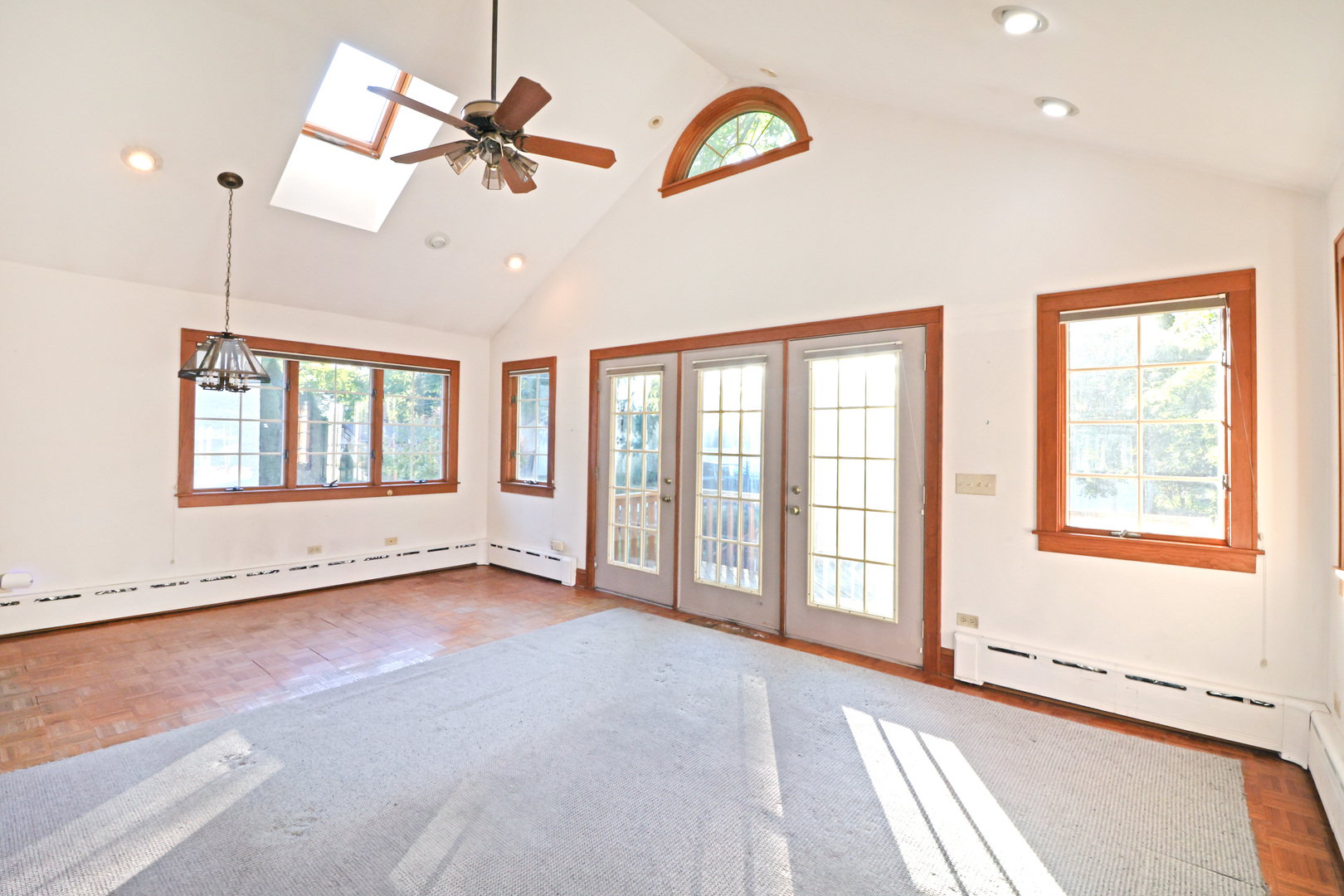 231 Lawton Road, Riverside, IL 60546