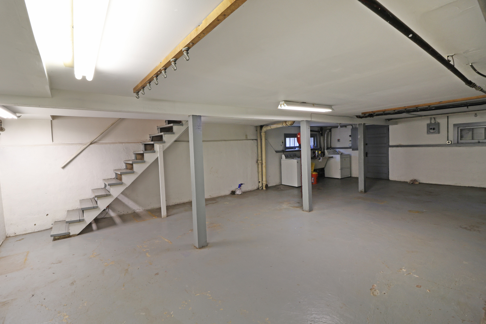 231 Lawton Road, Riverside, IL 60546