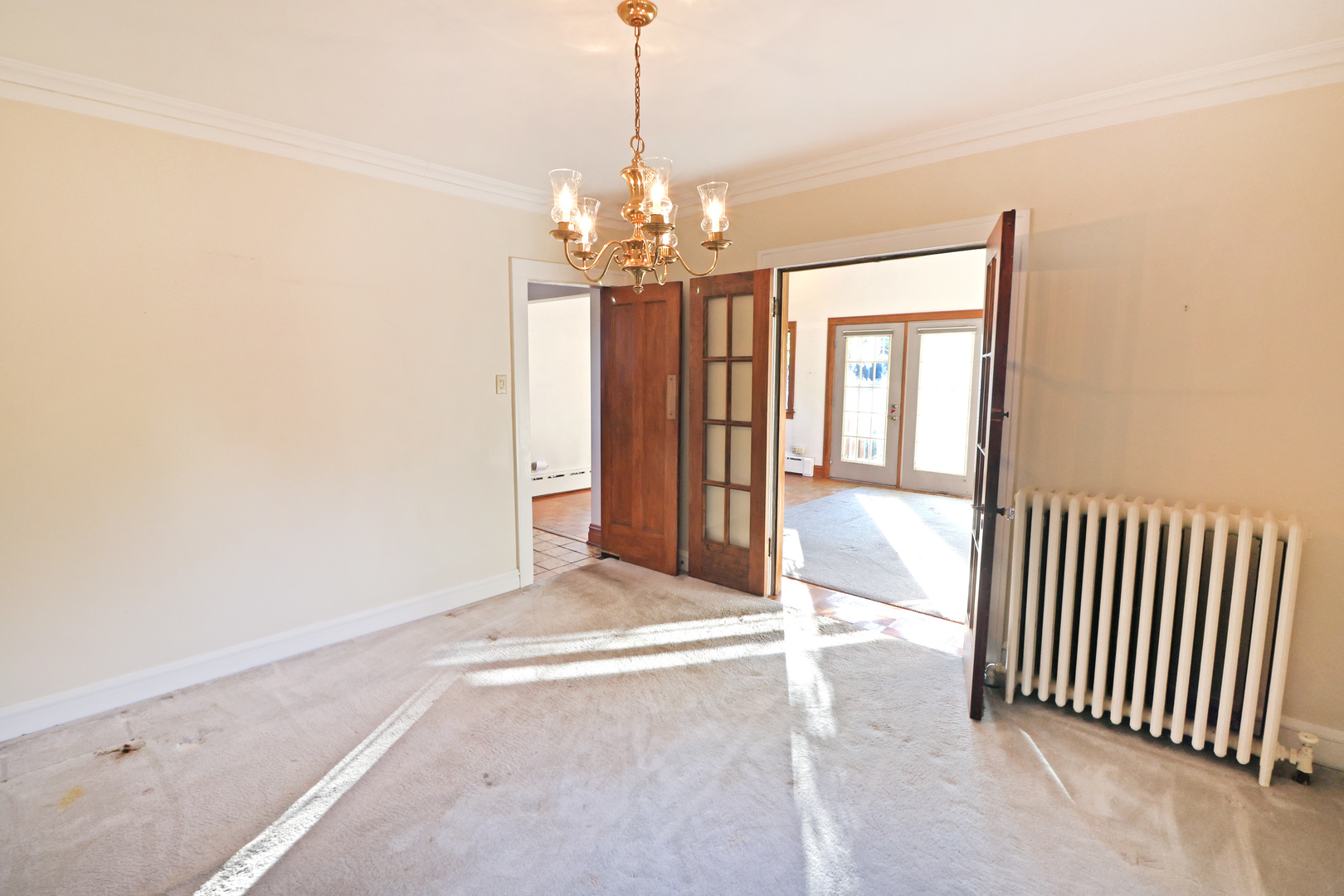 231 Lawton Road, Riverside, IL 60546