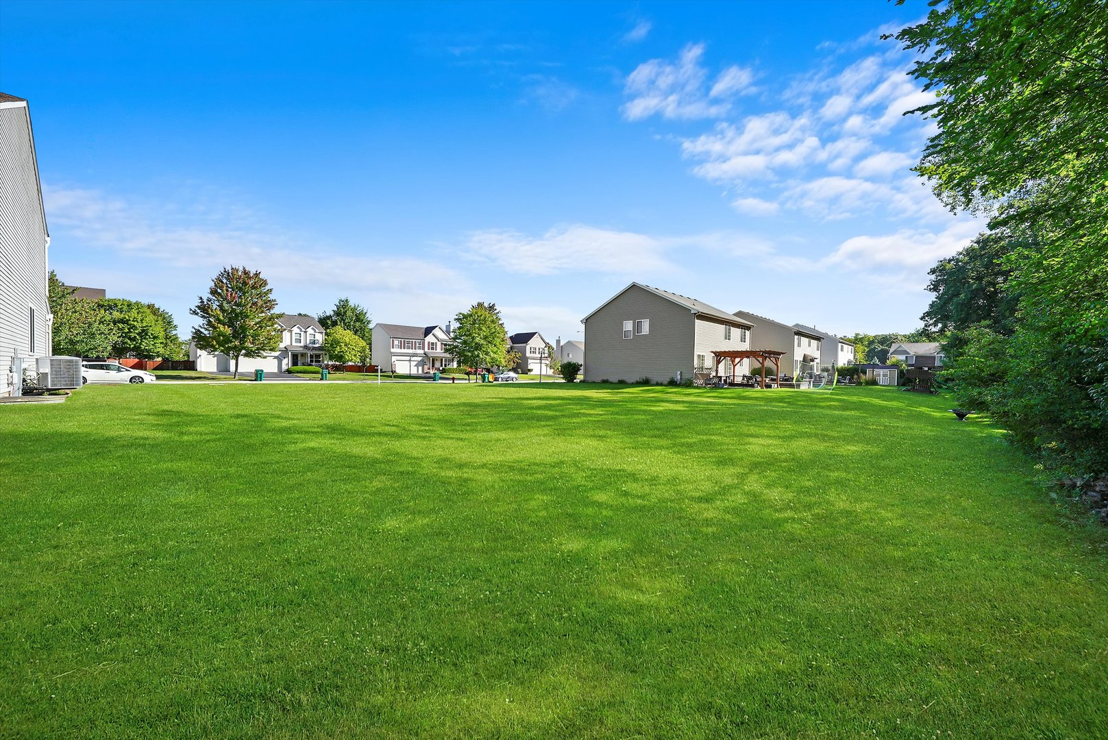 2412 Fleetwood Drive, Joliet, IL 60432