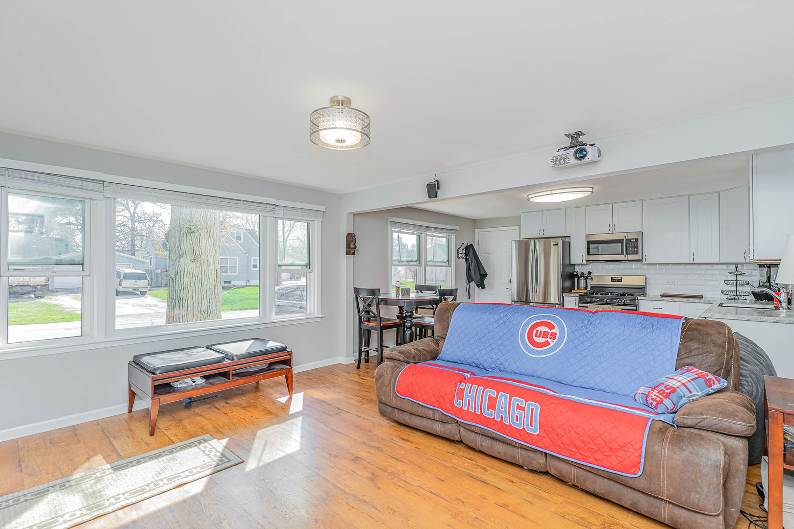 324 N Prospect Drive, Round Lake Park, IL 60073