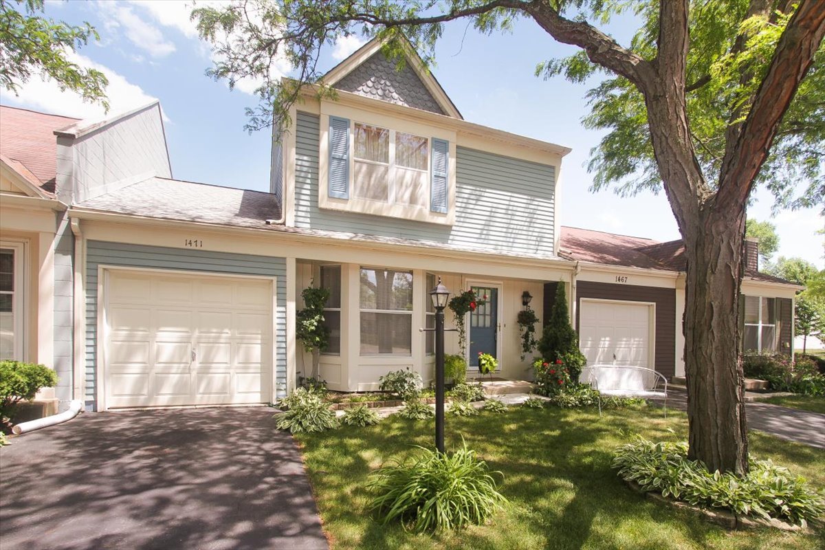 1471 N Denton Avenue, Palatine, IL 60067