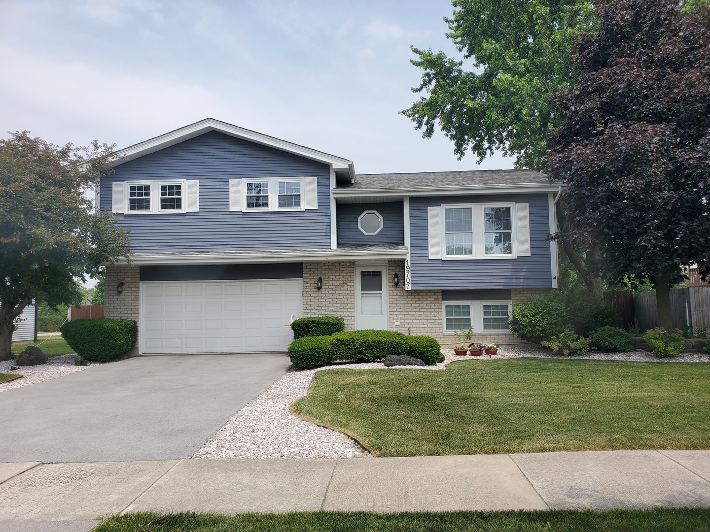 19707 S Skye Drive, Frankfort, IL 60423