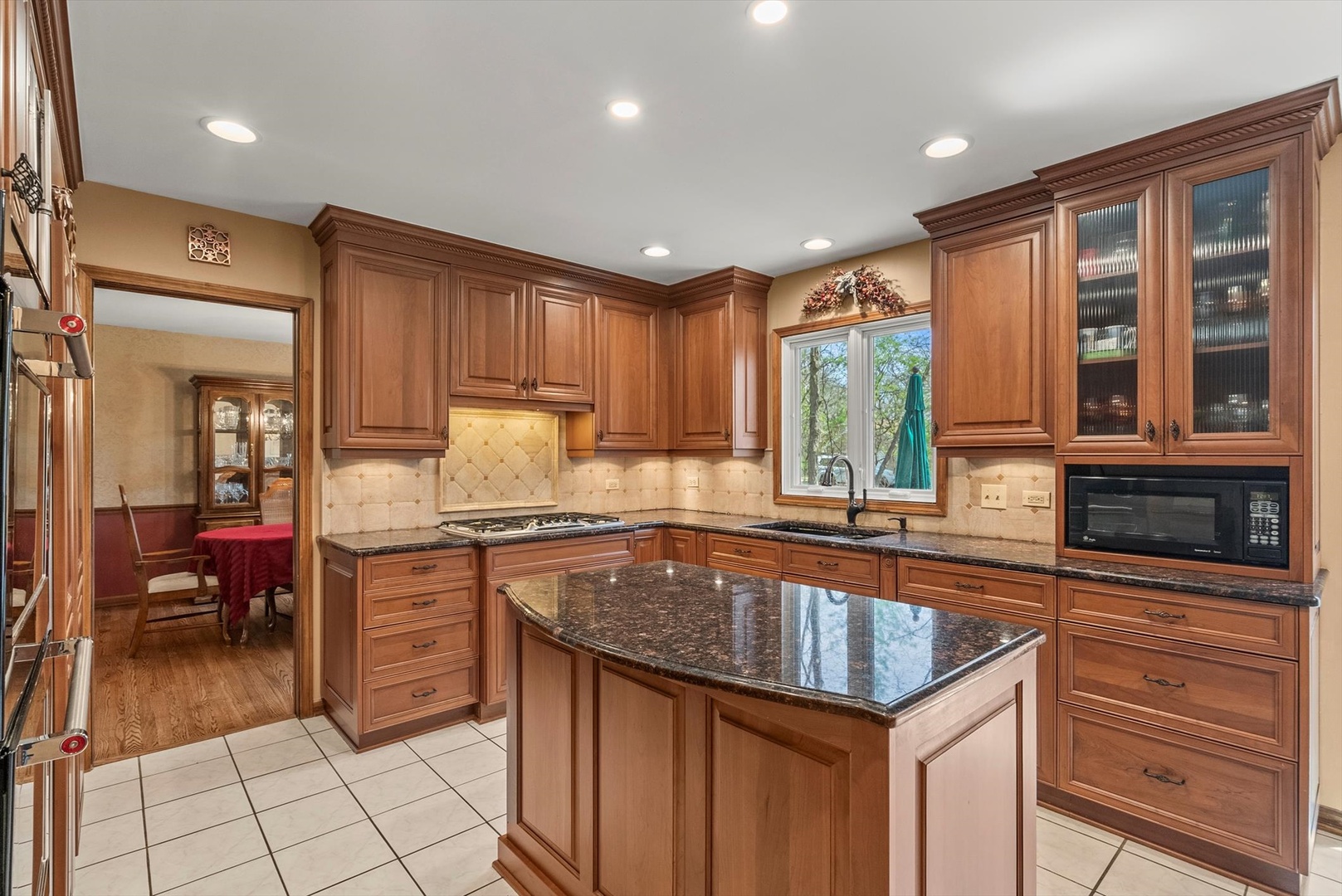 125 Grove Lane, Barrington, IL 60010