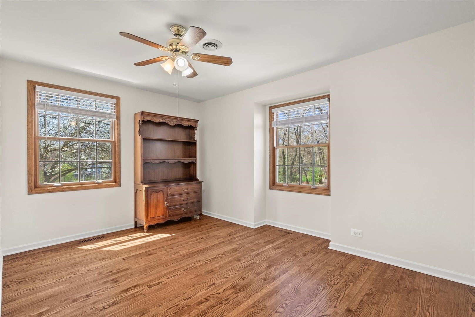 125 Grove Lane, Barrington, IL 60010