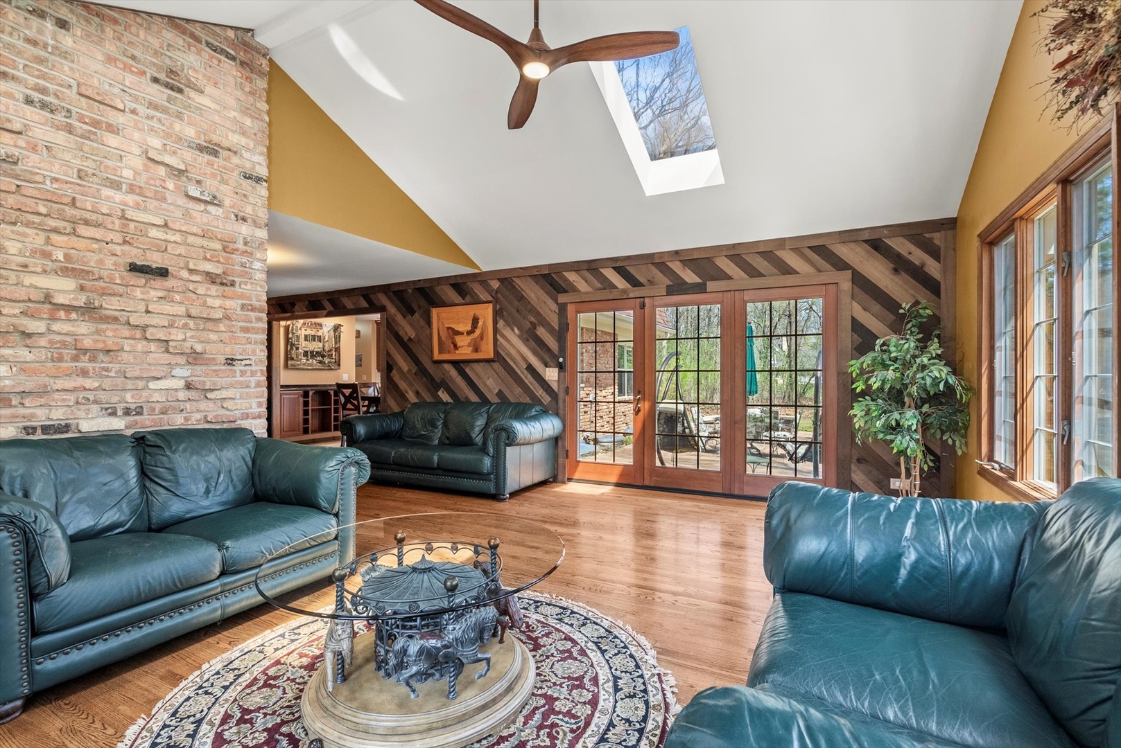 125 Grove Lane, Barrington, IL 60010