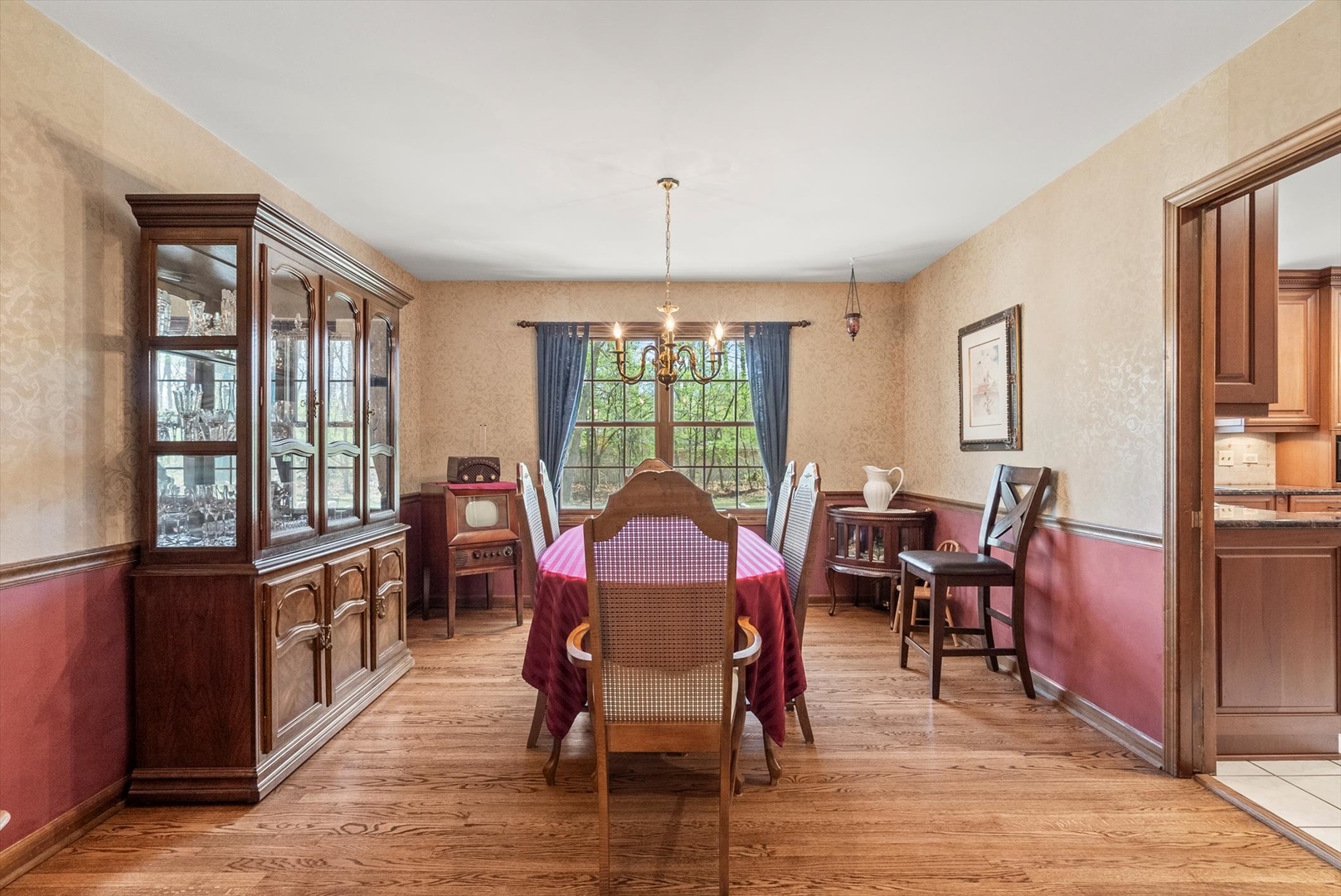 125 Grove Lane, Barrington, IL 60010