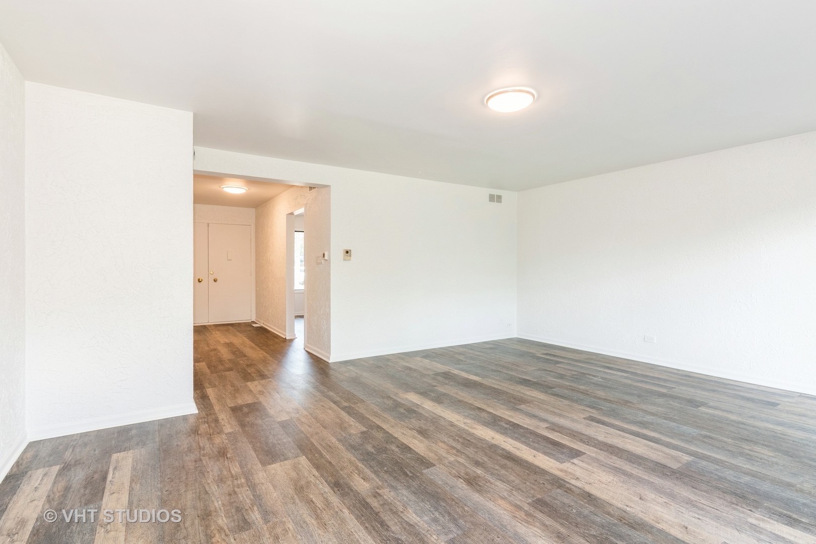 1723 Brookwood Drive, Downers Grove, IL 60516