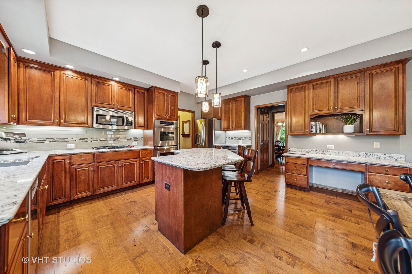 1343 Dunrobin Road, Naperville, IL 60540