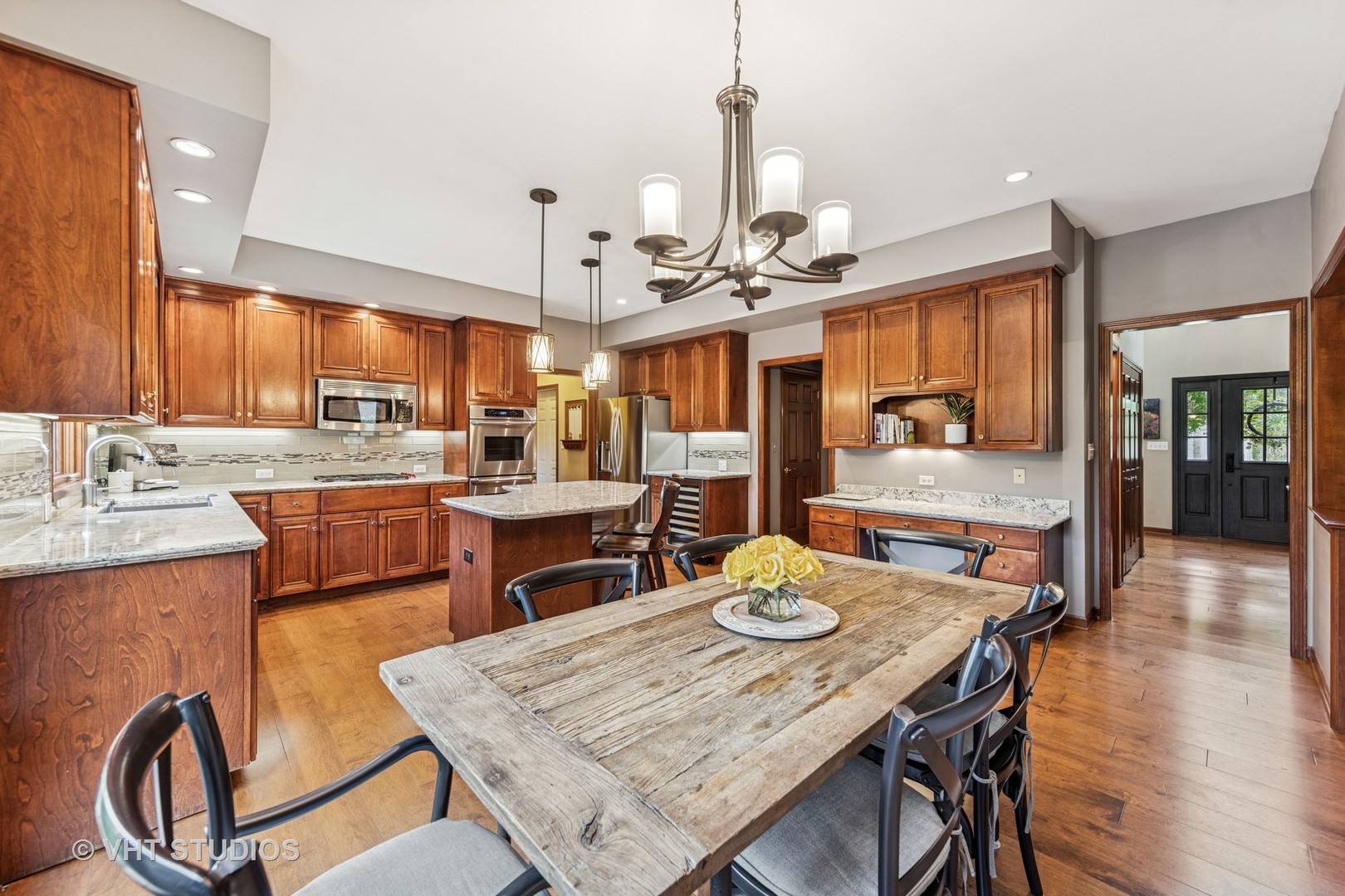 1343 Dunrobin Road, Naperville, IL 60540