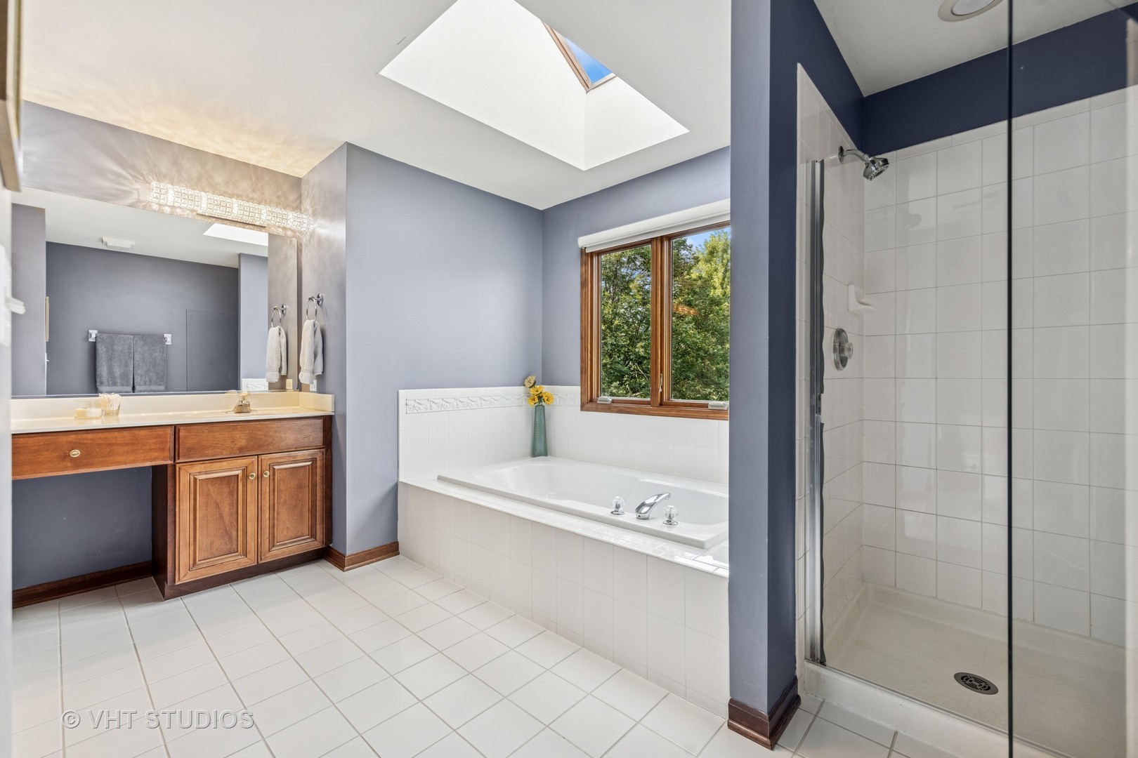 1343 Dunrobin Road, Naperville, IL 60540