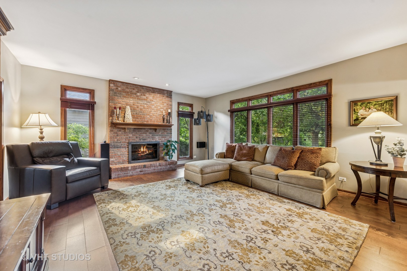 1343 Dunrobin Road, Naperville, IL 60540