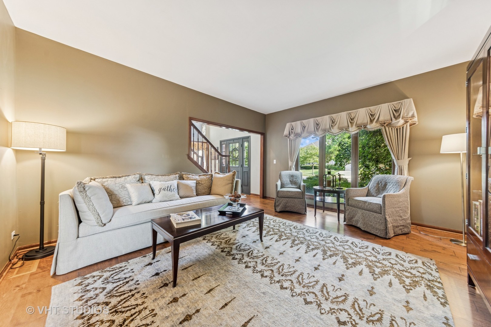 1343 Dunrobin Road, Naperville, IL 60540