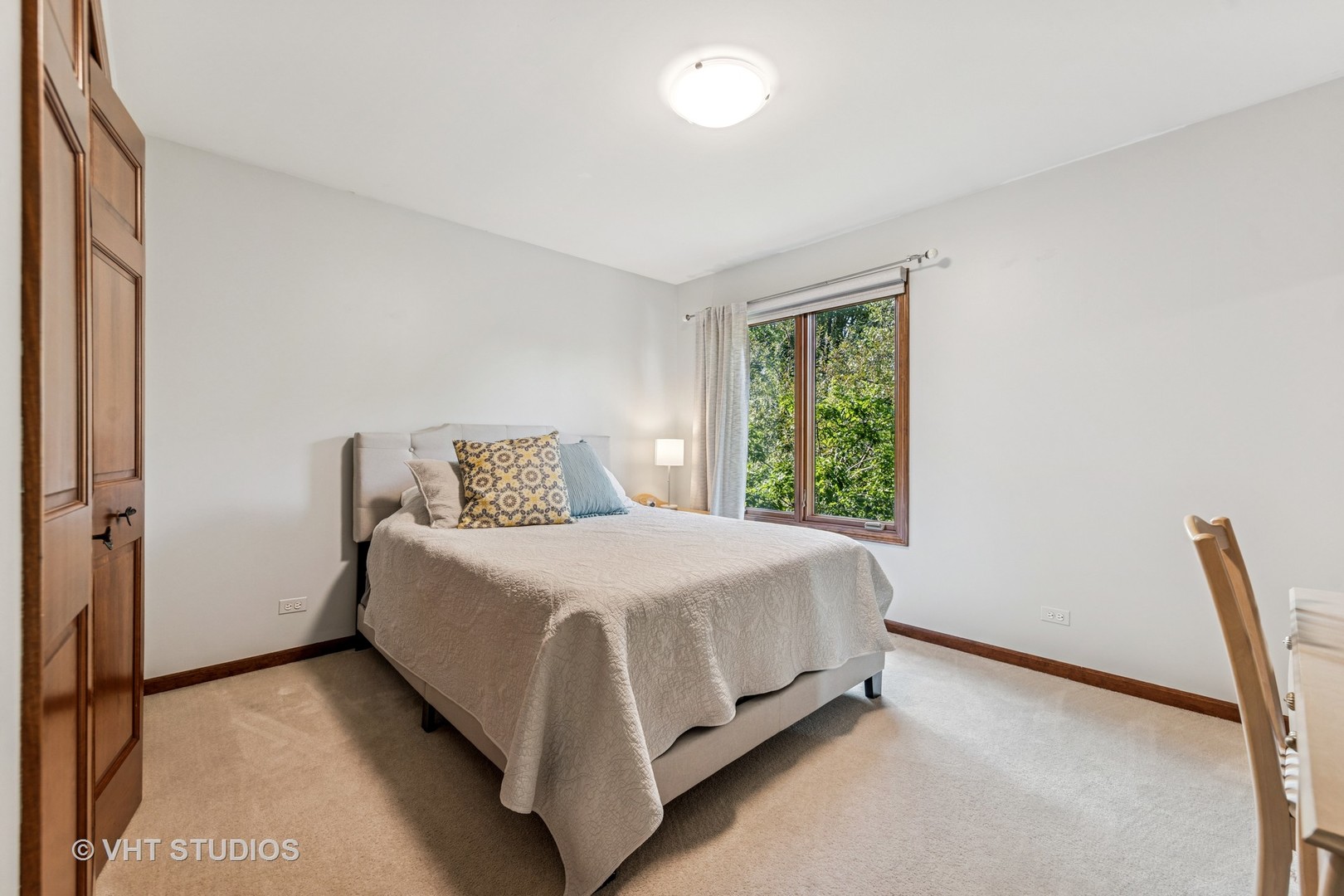 1343 Dunrobin Road, Naperville, IL 60540