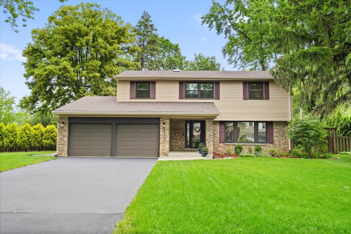 1738 E JONQUIL Terrace, Arlington Heights, IL 60004
