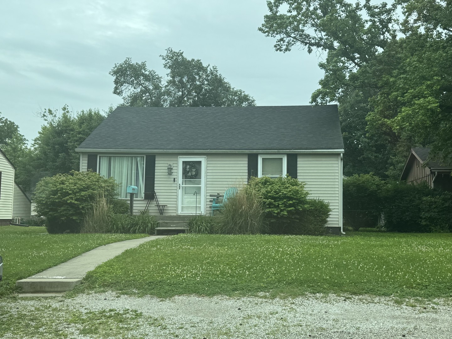 307 E Elm Street, Leroy, IL 61752