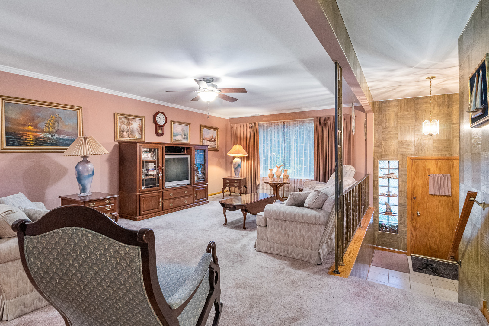 112 Hill Street, Willow Springs, IL 60480
