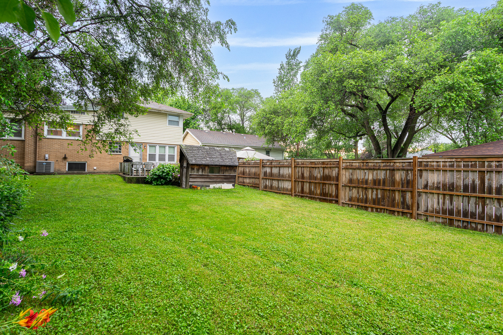 112 Hill Street, Willow Springs, IL 60480