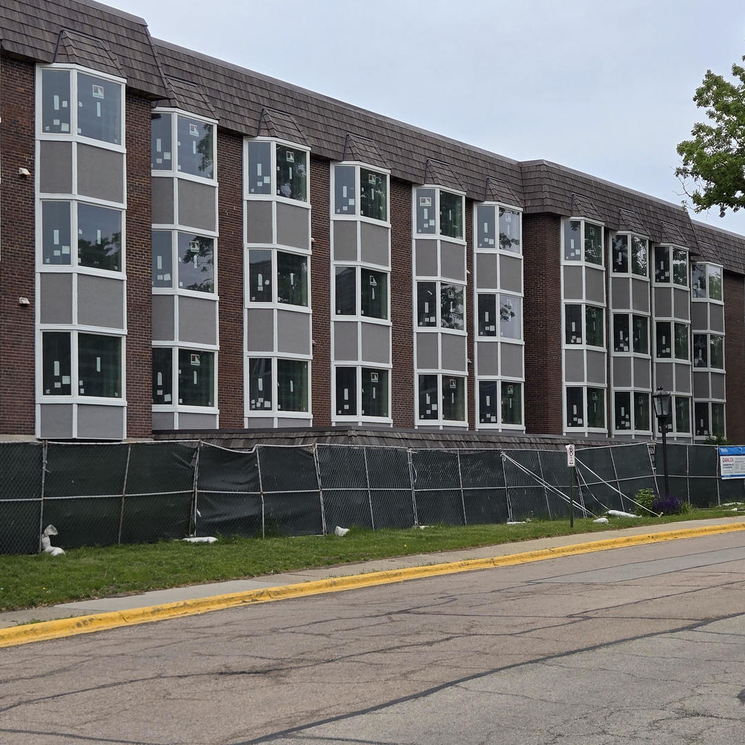 200 THAMES Parkway #3M, Park Ridge, IL 60068