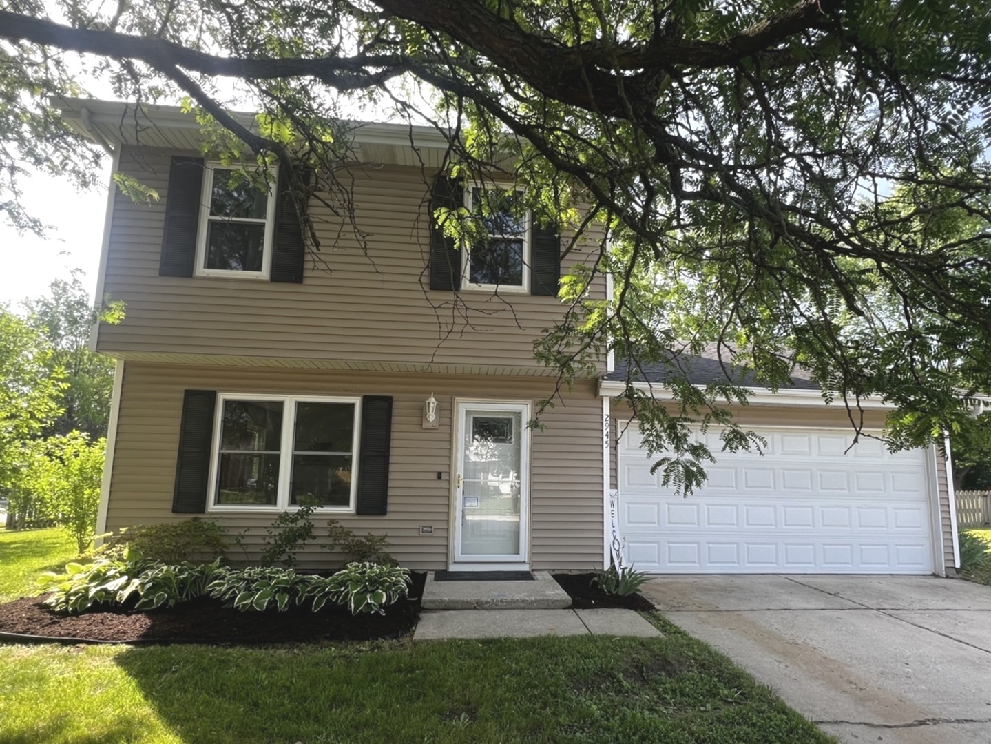 2945 Worcester Lane, Aurora, IL 60504