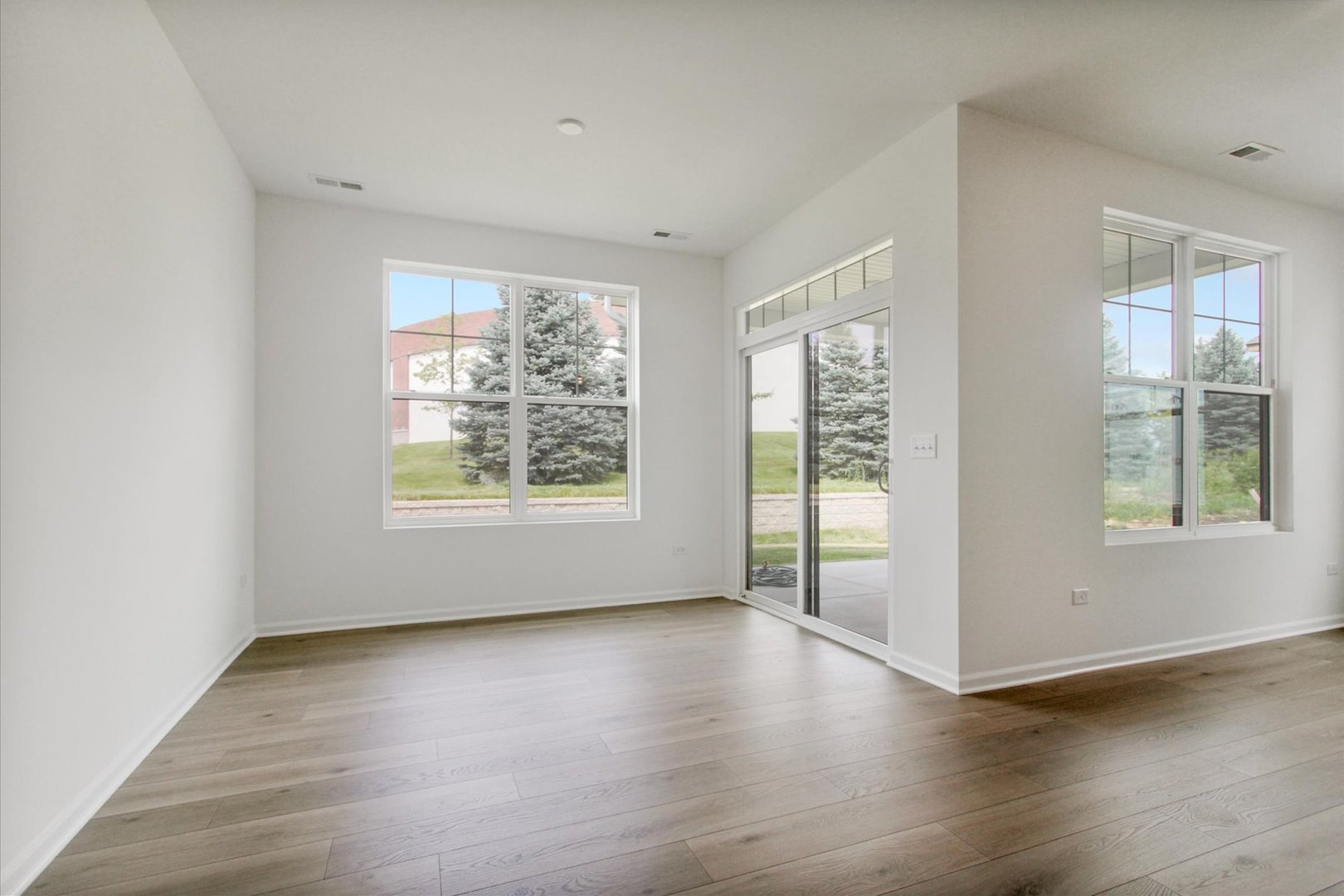 23216 W Sweetwater Lane, Plainfield, IL 60585