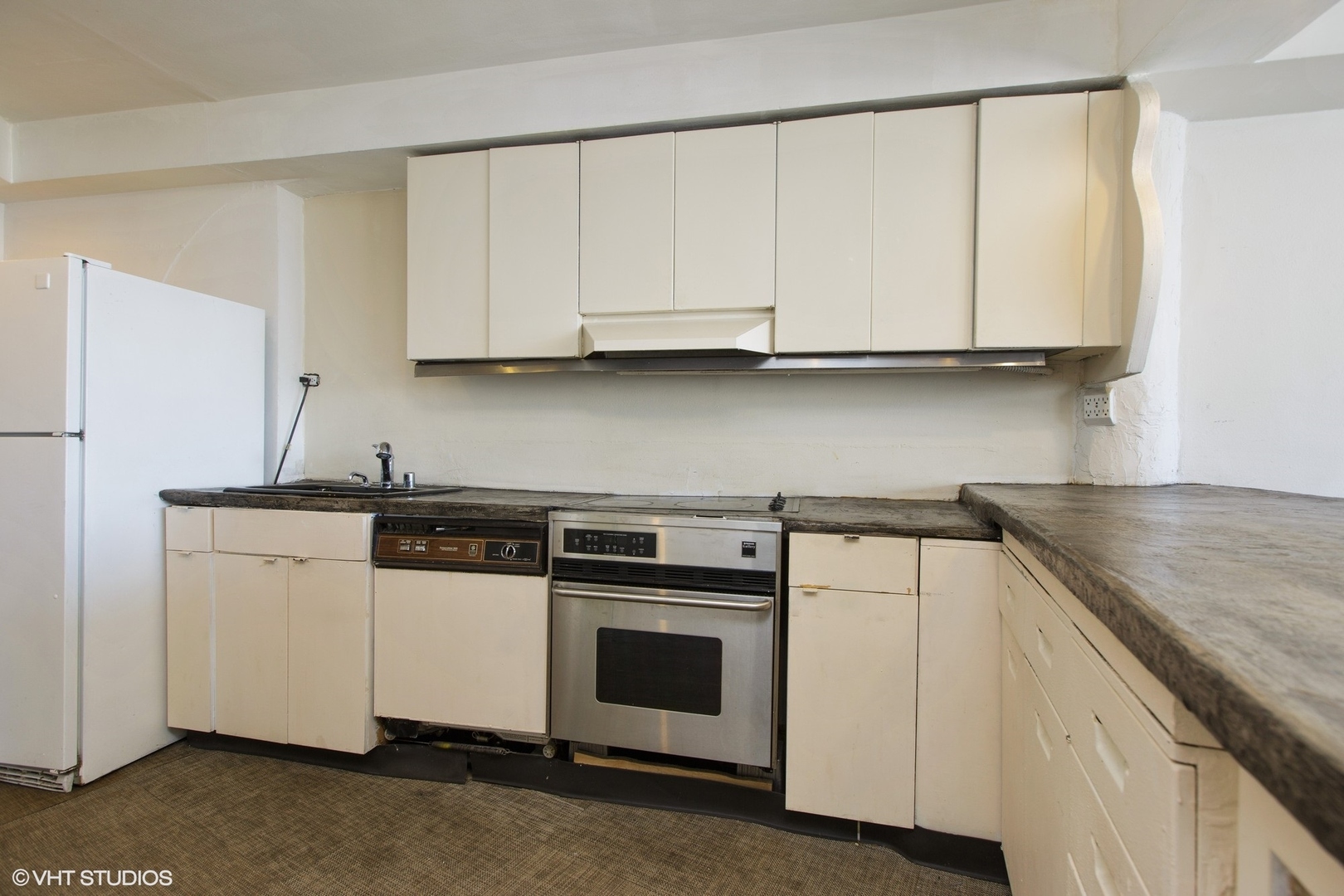 300 N State Street #3228, Chicago, IL 60654