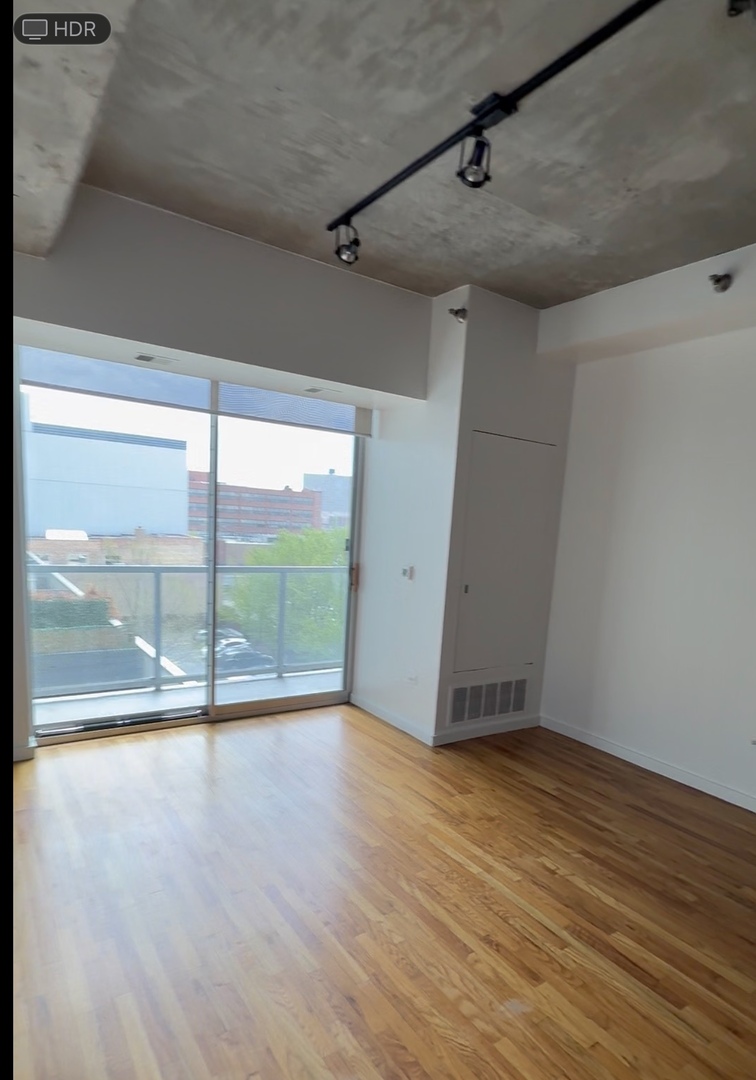 1620 S Michigan Avenue #424, Chicago, IL 60616