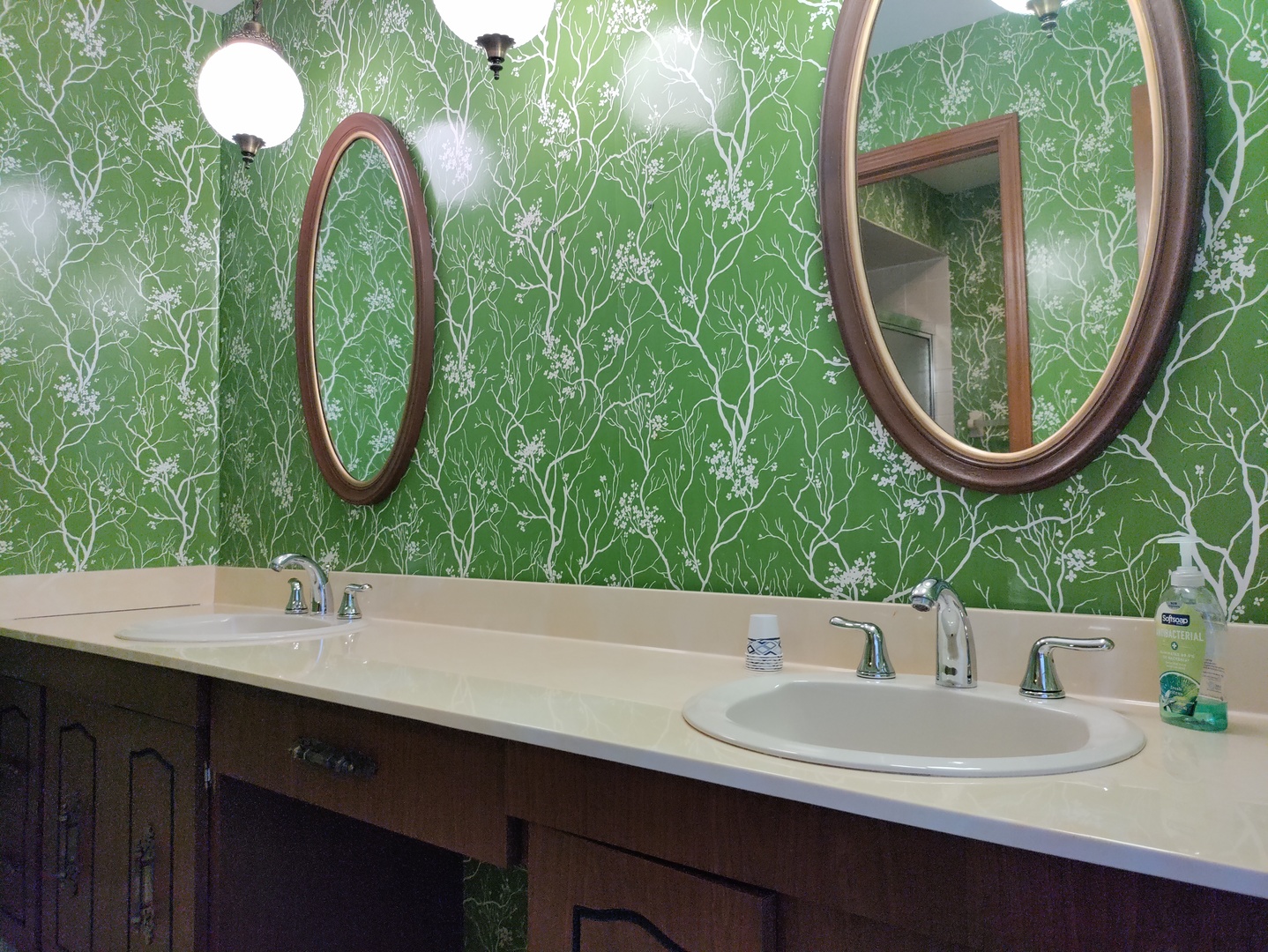 13008 S Meade Avenue, Palos Heights, IL 60463