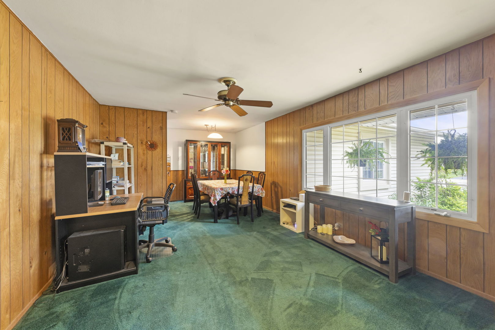 235 Parkchester Road, Elk Grove Village, IL 60007