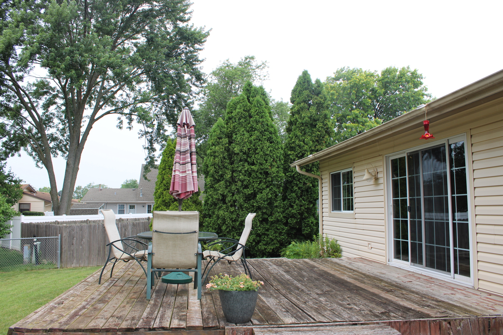 235 Parkchester Road, Elk Grove Village, IL 60007