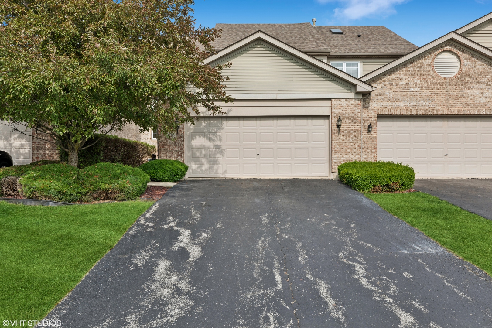 105 ILIAD Drive, Tinley Park, IL 60477