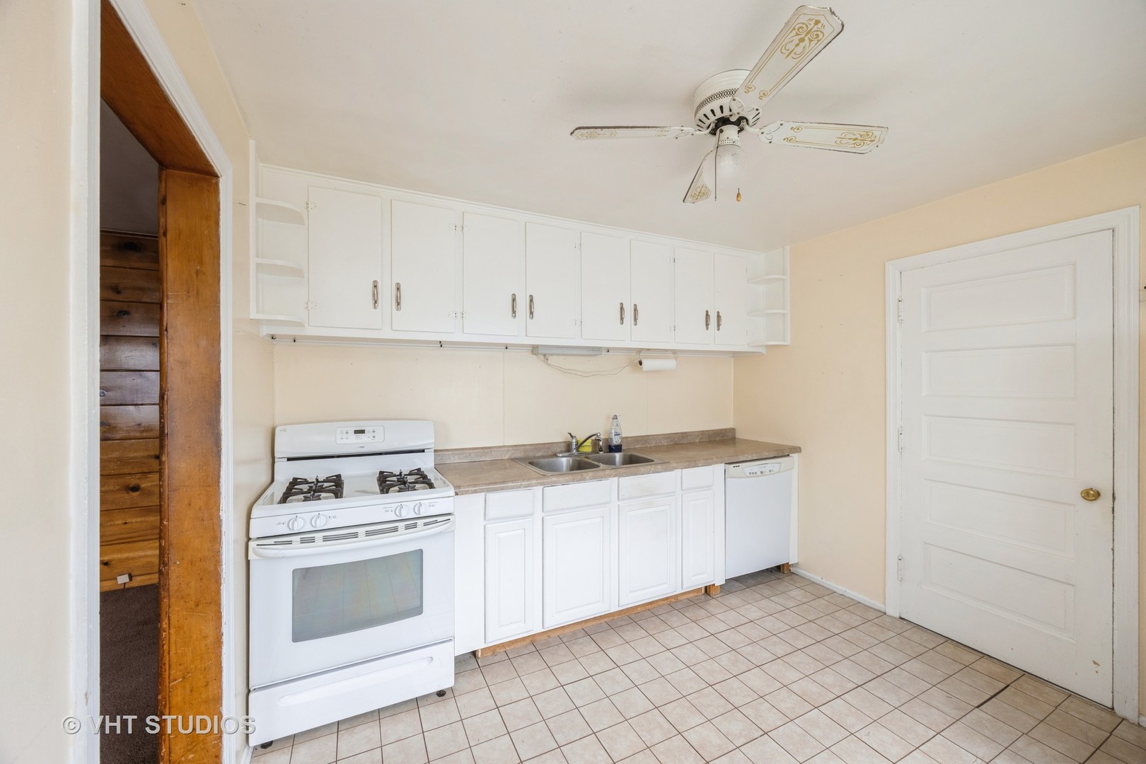 6607 Conrad Avenue, Hodgkins, IL 60525