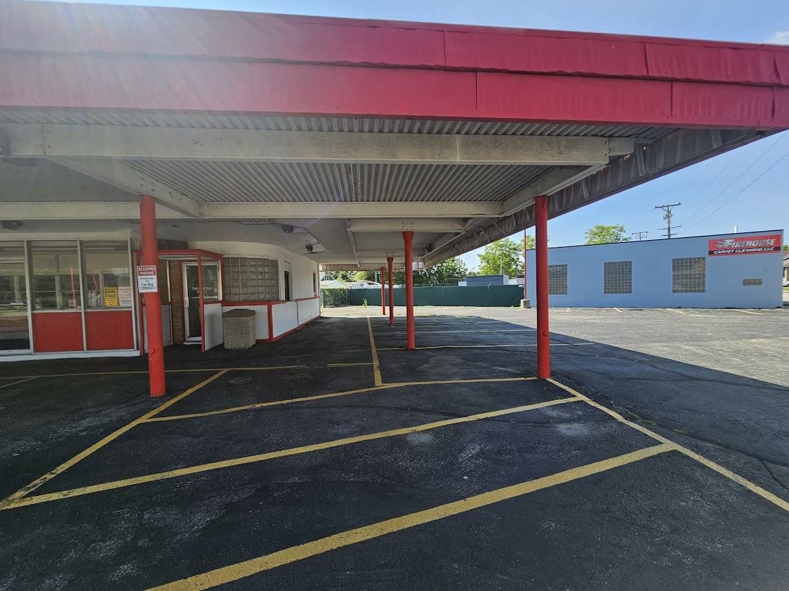 2929 Roosevelt Road, Kenosha, WI 53143
