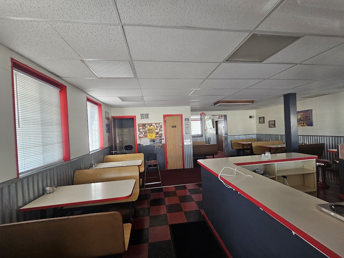 2929 Roosevelt Road, Kenosha, WI 53143