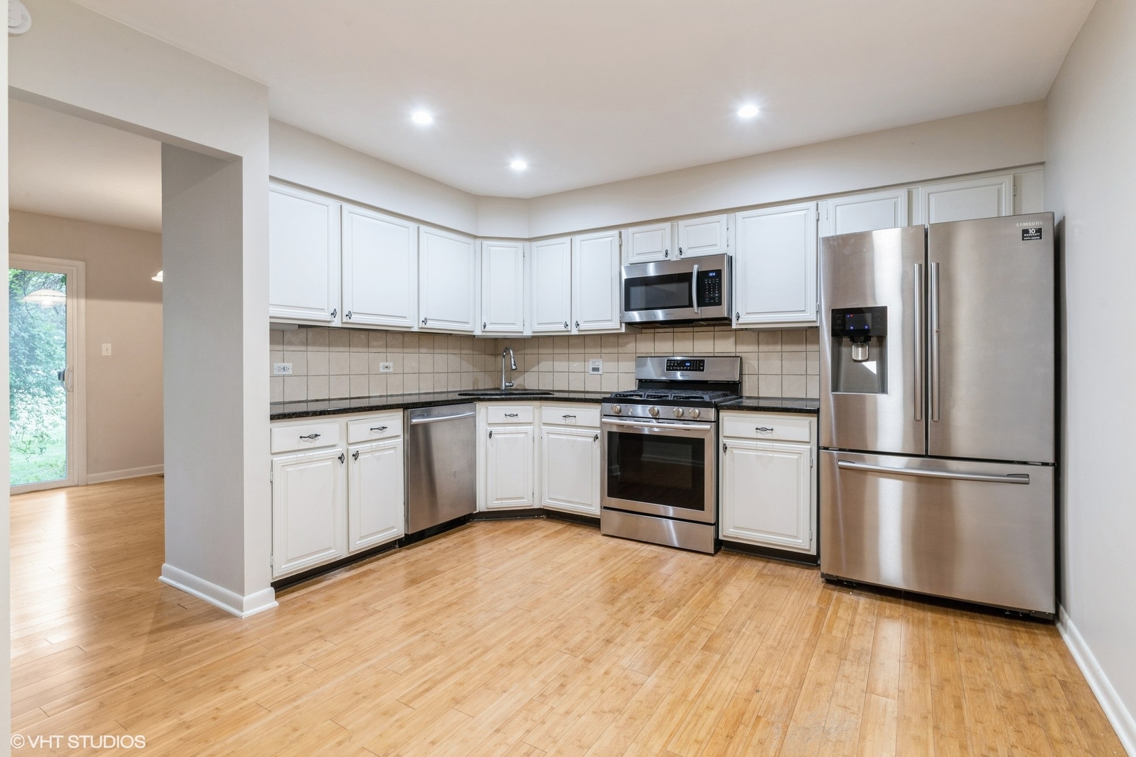 2456 Cobblewood Drive, Northbrook, IL 60062