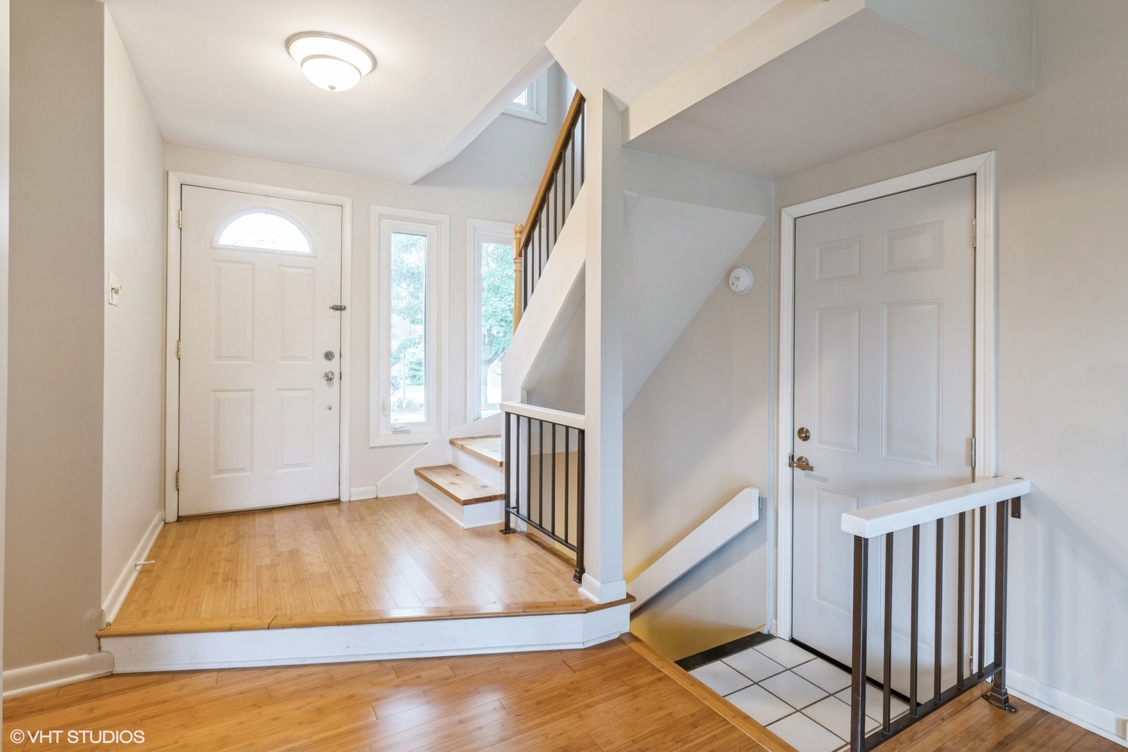 2456 Cobblewood Drive, Northbrook, IL 60062