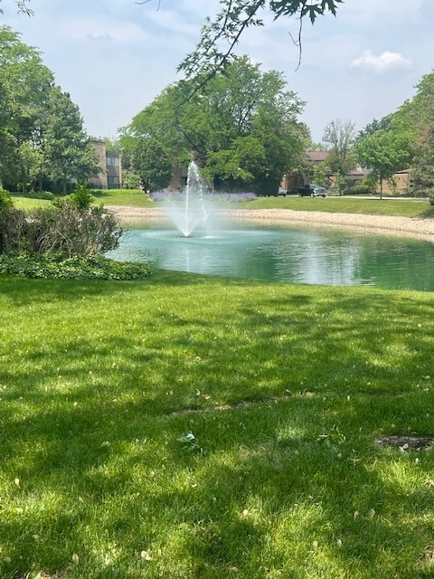 2456 Cobblewood Drive, Northbrook, IL 60062