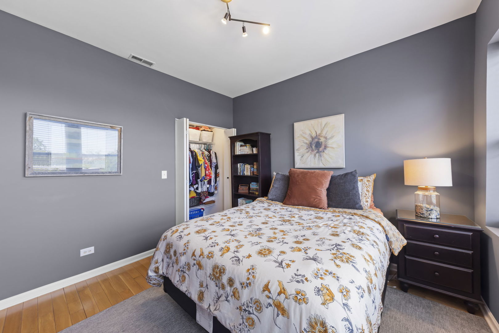 5054 N Troy Street #3, Chicago, IL 60625