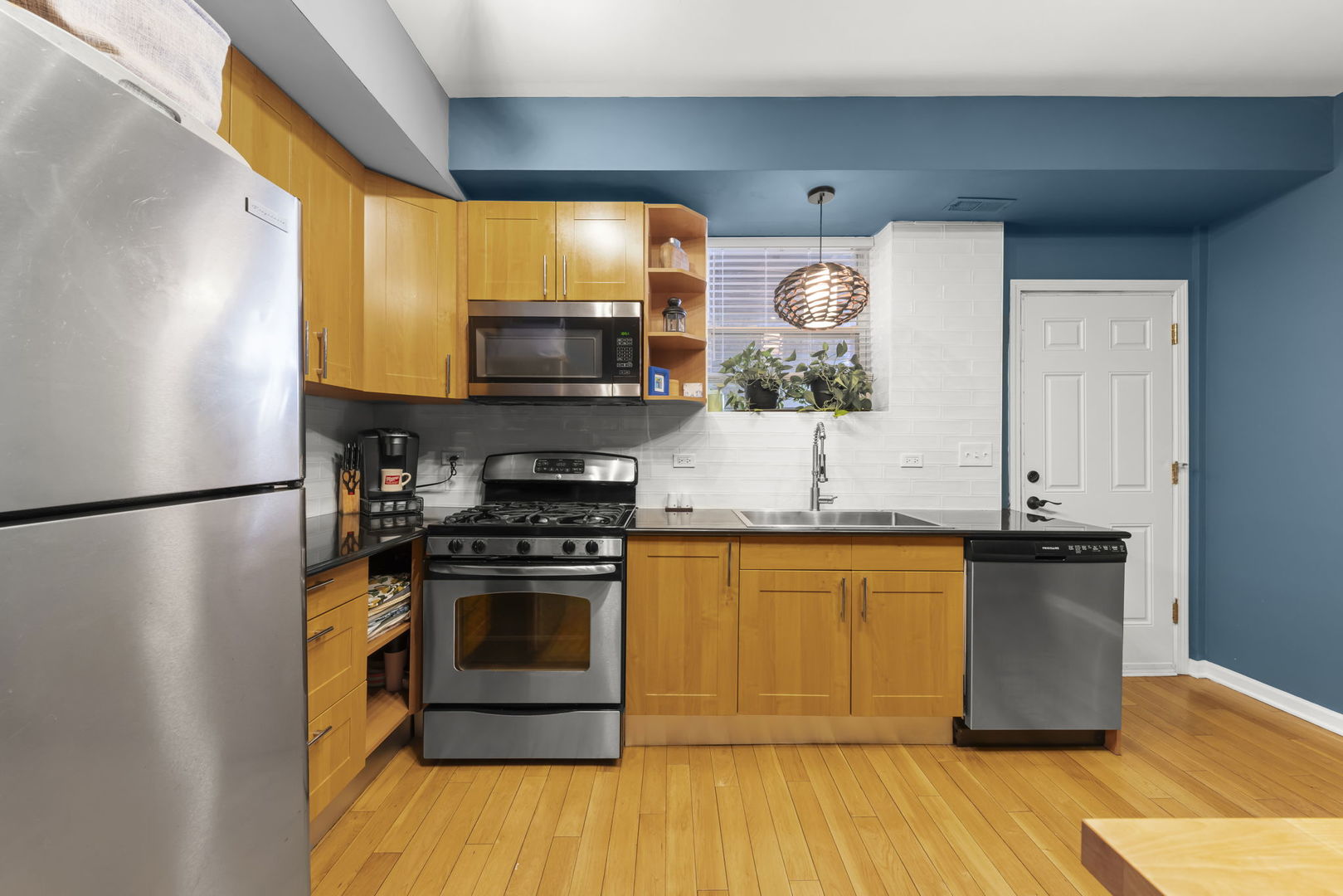 5054 N Troy Street #3, Chicago, IL 60625