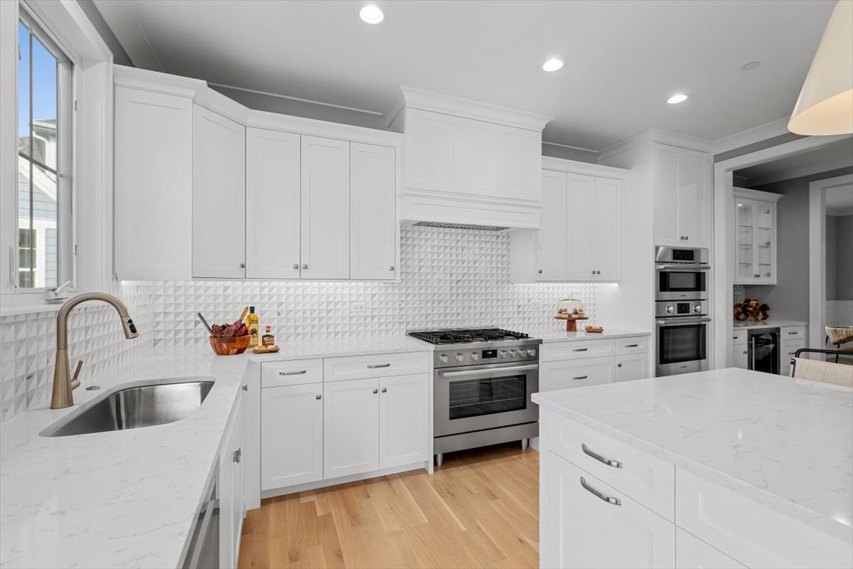 5912 COTTONWOOD (LOT 79) Court, Western Springs, IL 60558