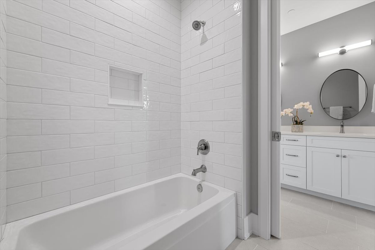 5912 COTTONWOOD (LOT 79) Court, Western Springs, IL 60558