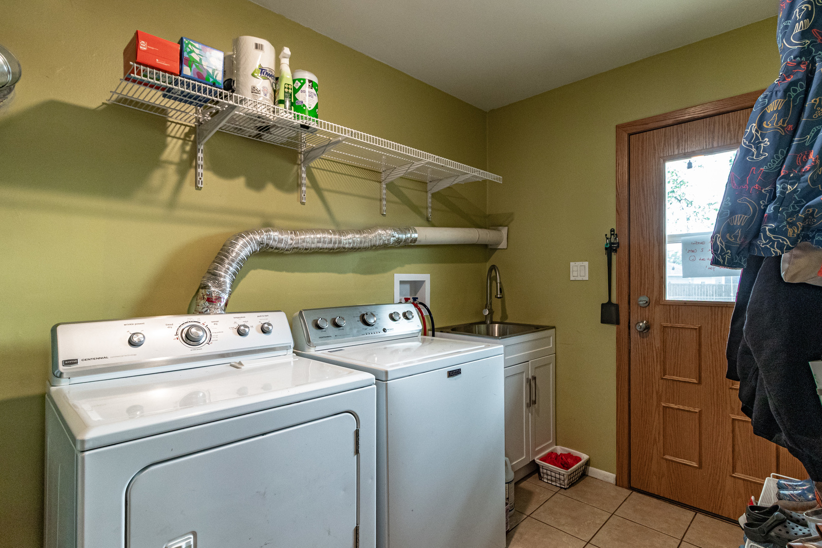 361 N Edgewood Avenue, Wood Dale, IL 60191