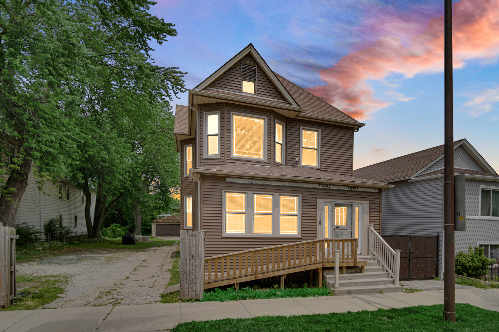320 E 138th Street, Chicago, IL 60827