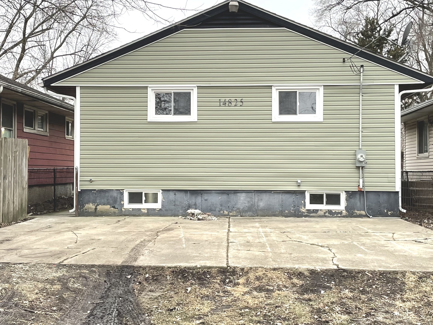 14825 Maplewood Avenue, Harvey, IL 60426