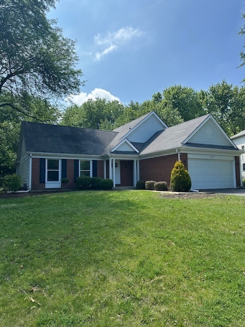 1917 Sandgate Court, Naperville, IL 60565