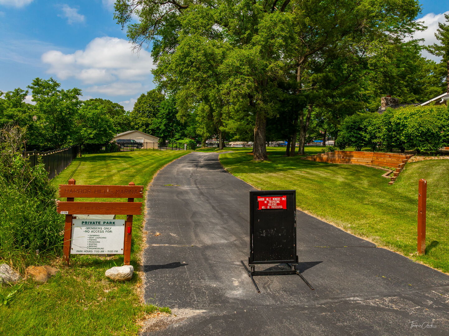 9704 Captains Drive, Algonquin, IL 60102