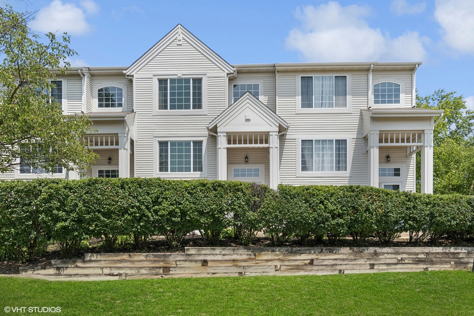 2396 Oakfield Court, Aurora, IL 60503
