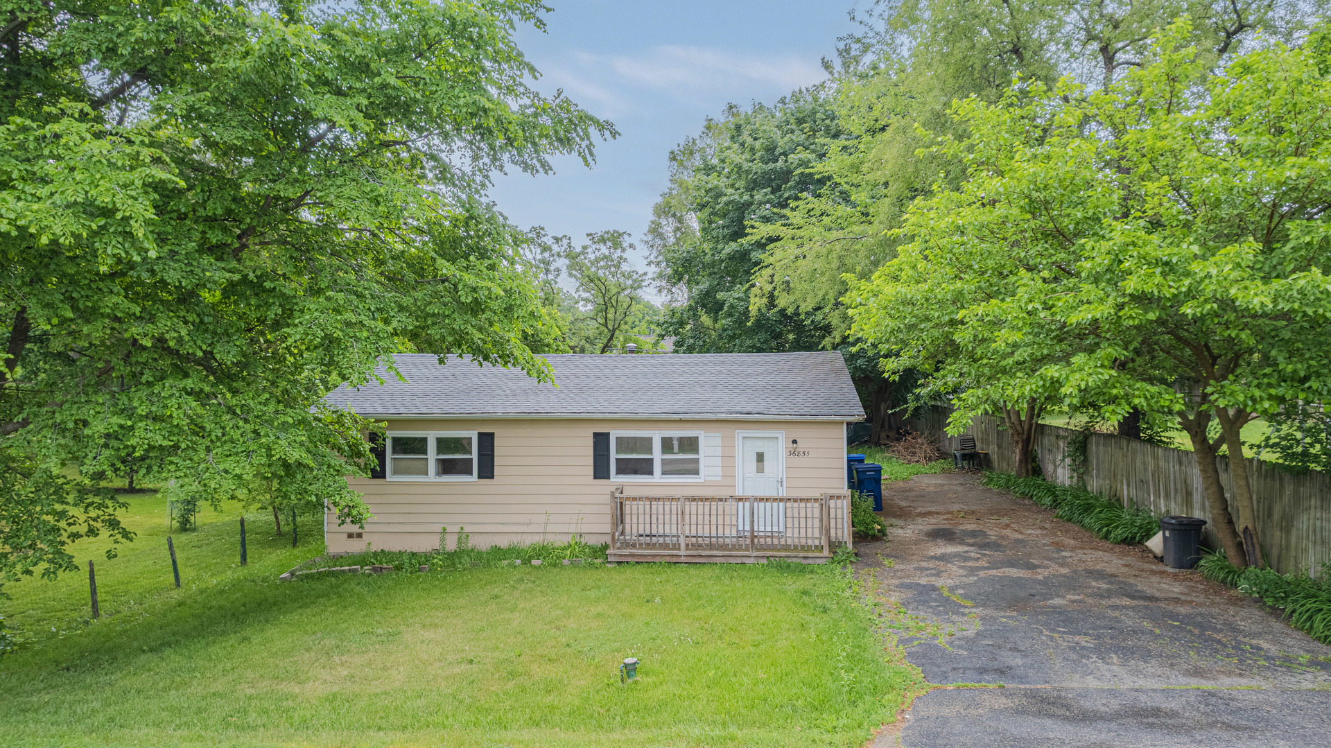 36855 N Elizabeth Drive, Lake Villa, IL 60046