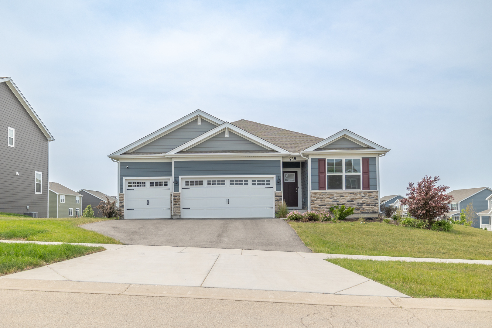 738 Kentshire Circle, Elgin, IL 60124